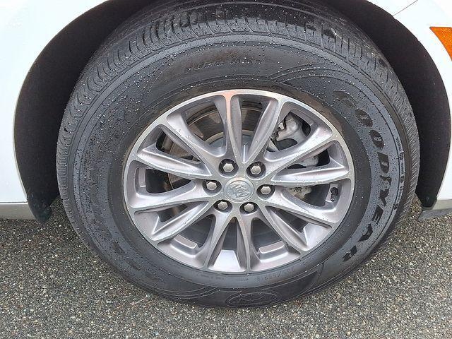 used 2022 Buick Enclave car, priced at $29,000