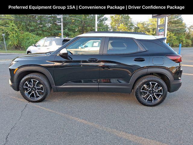 used 2025 Chevrolet TrailBlazer car, priced at $28,750