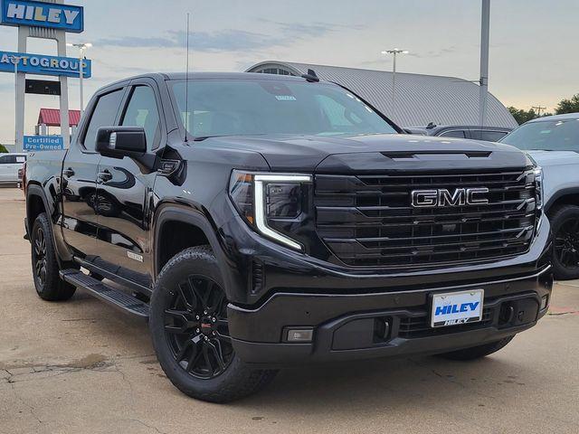new 2025 GMC Sierra 1500 car, priced at $51,875