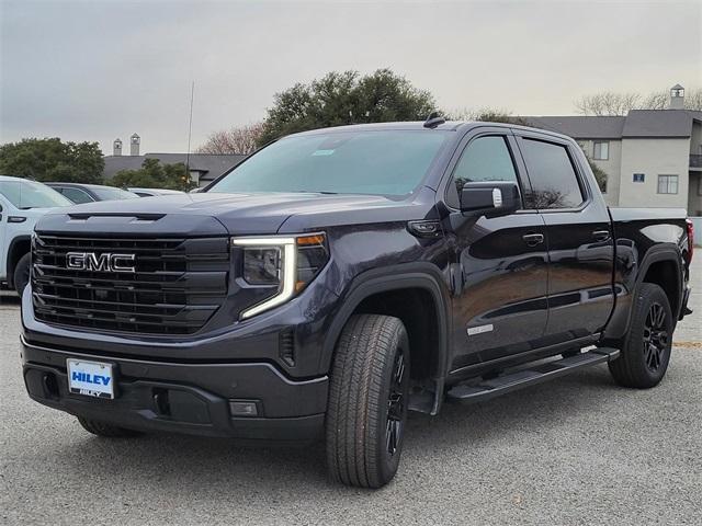 new 2025 GMC Sierra 1500 car, priced at $51,475