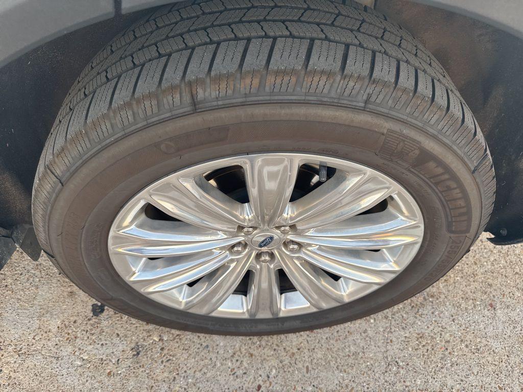 used 2021 Ford Explorer car, priced at $22,388