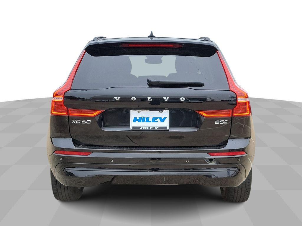 used 2022 Volvo XC60 car, priced at $20,000