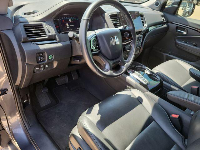 used 2019 Honda Pilot car, priced at $25,611