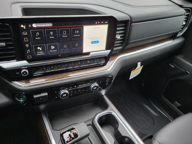 new 2025 GMC Sierra 1500 car, priced at $47,725