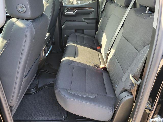 new 2025 GMC Sierra 1500 car, priced at $46,245