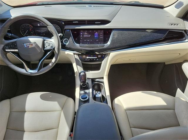 used 2023 Cadillac XT6 car, priced at $32,991