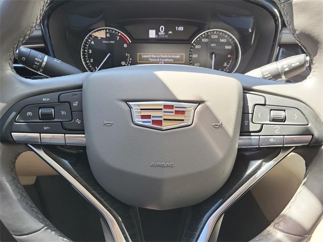 used 2023 Cadillac XT6 car, priced at $32,991