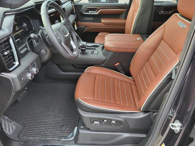 new 2025 GMC Sierra 1500 car, priced at $76,055
