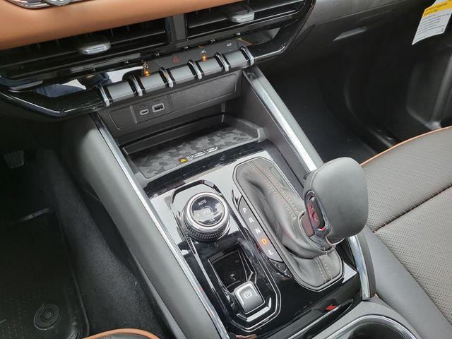 new 2025 GMC Canyon car, priced at $51,830
