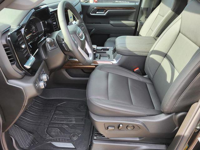 new 2025 GMC Sierra 1500 car, priced at $47,725