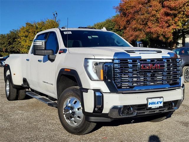 new 2025 GMC Sierra 3500 car, priced at $87,415