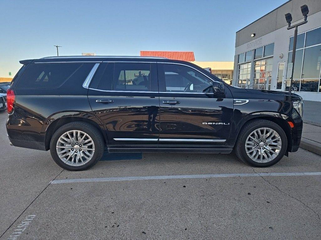 used 2024 GMC Yukon car, priced at $69,188