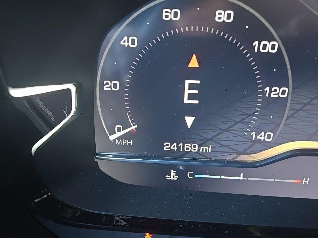 used 2024 GMC Yukon car, priced at $69,188