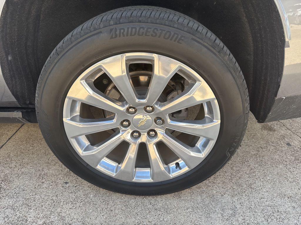 used 2021 Chevrolet Suburban car, priced at $41,988