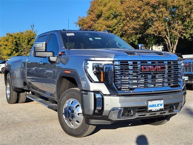 new 2025 GMC Sierra 3500 car, priced at $86,815