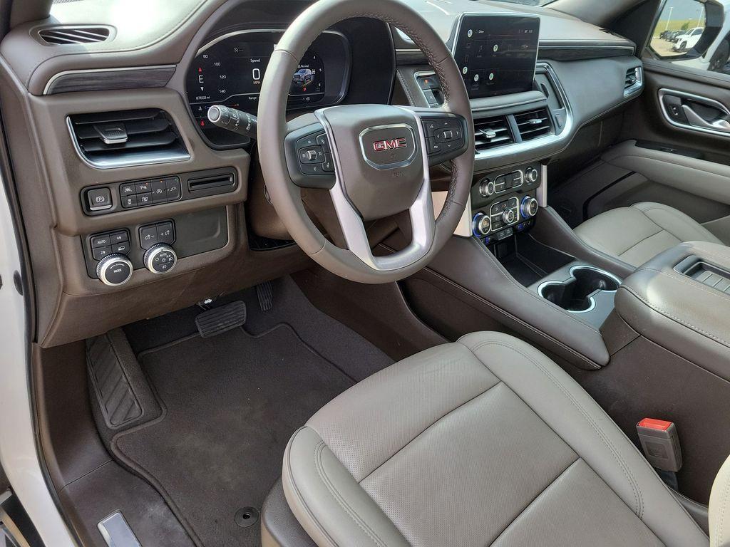 used 2022 GMC Yukon car, priced at $43,488