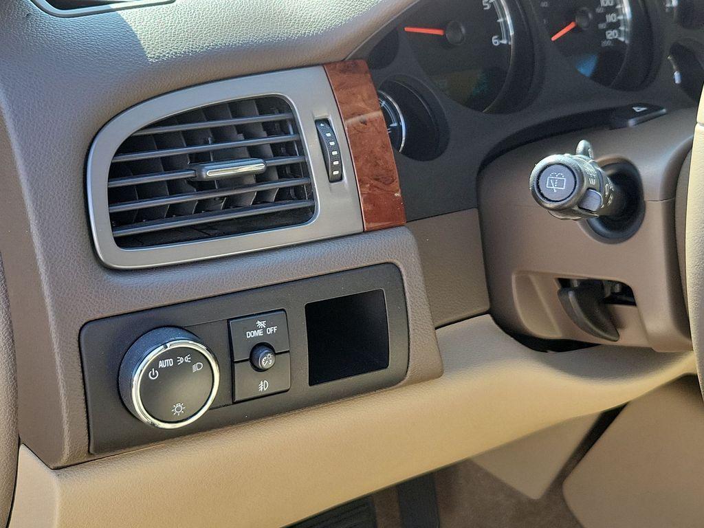 used 2012 GMC Yukon car, priced at $8,988