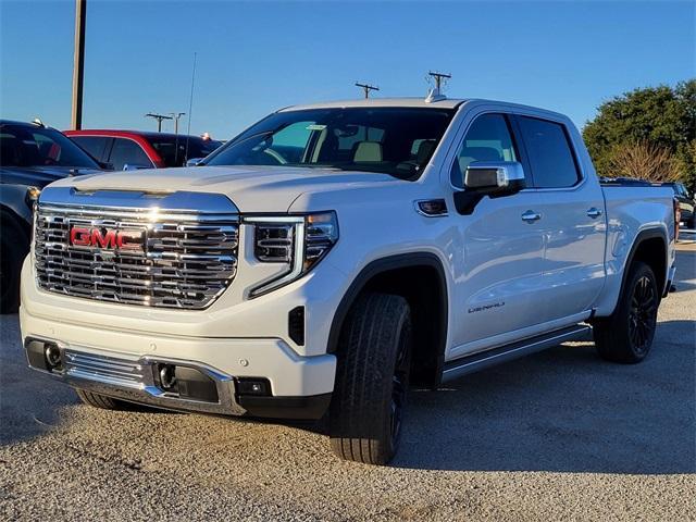 new 2025 GMC Sierra 1500 car, priced at $68,440