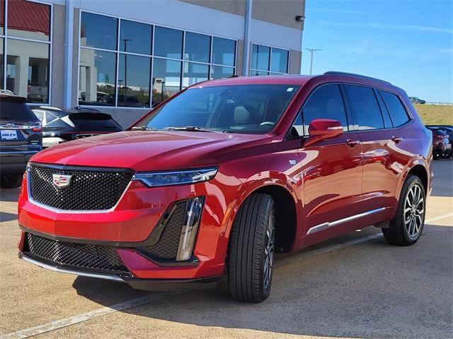 used 2024 Cadillac XT6 car, priced at $56,991