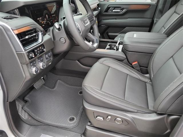 new 2025 GMC Yukon XL car, priced at $97,070