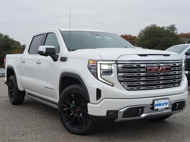 new 2025 GMC Sierra 1500 car, priced at $70,440