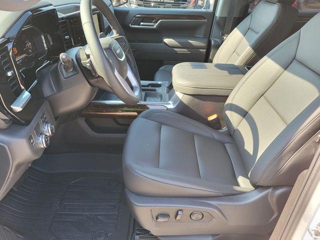new 2025 GMC Sierra 1500 car, priced at $48,180