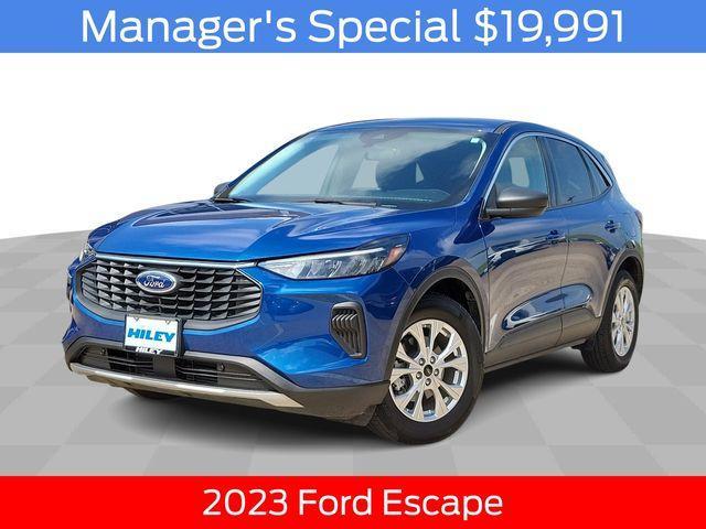 used 2023 Ford Escape car, priced at $19,991