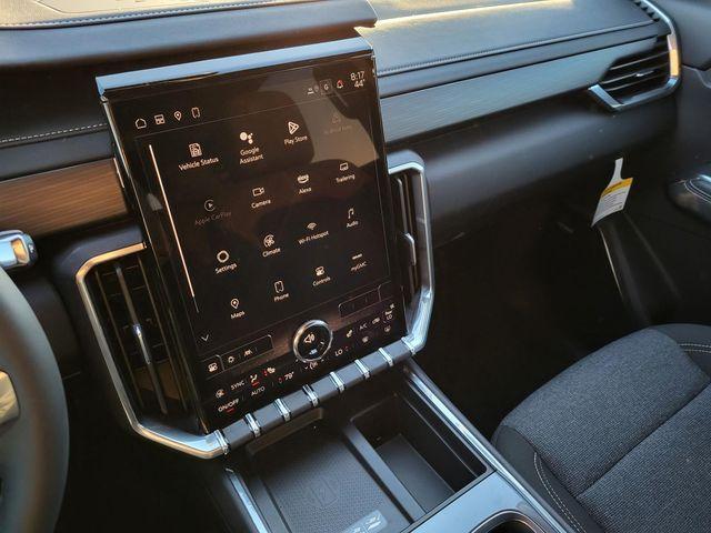 new 2025 GMC Acadia car, priced at $40,695