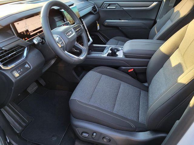 new 2025 GMC Acadia car, priced at $40,695