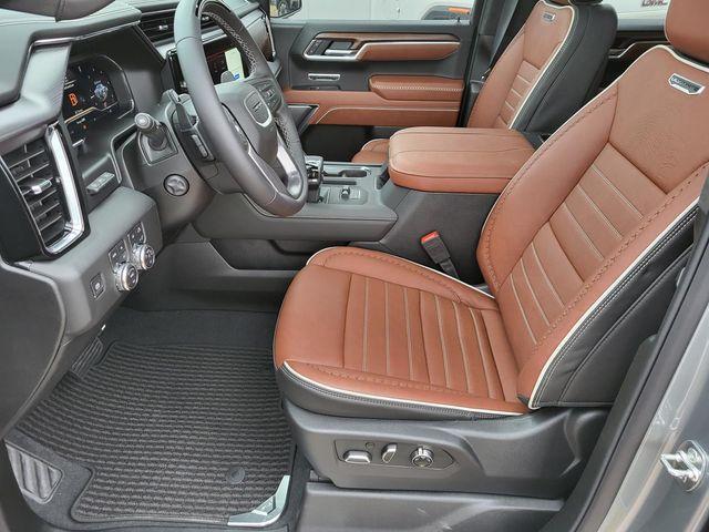 new 2025 GMC Sierra 1500 car, priced at $76,055