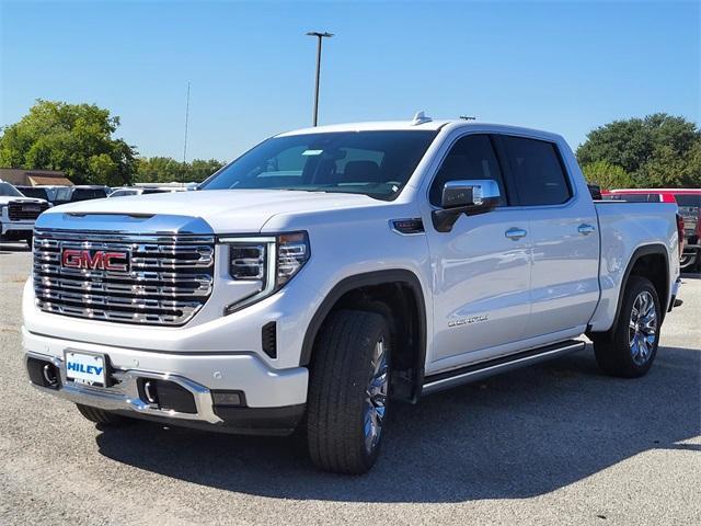 new 2025 GMC Sierra 1500 car, priced at $66,545