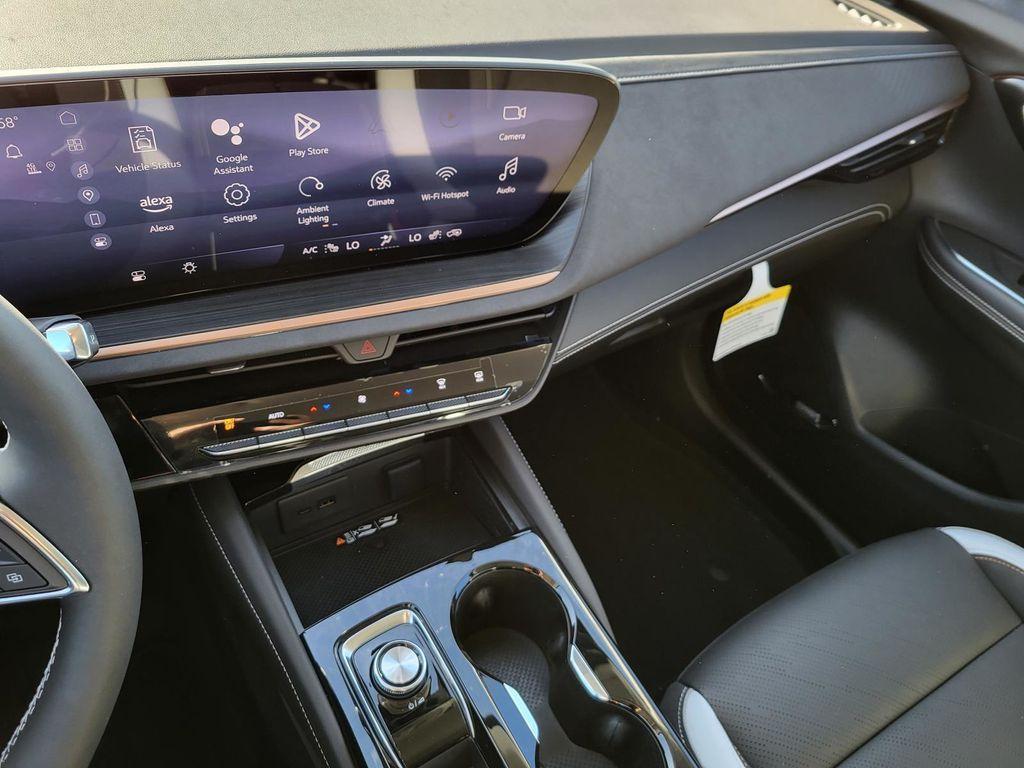 new 2025 Buick Envision car, priced at $35,590