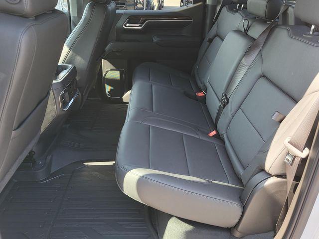 new 2025 GMC Sierra 1500 car, priced at $47,430