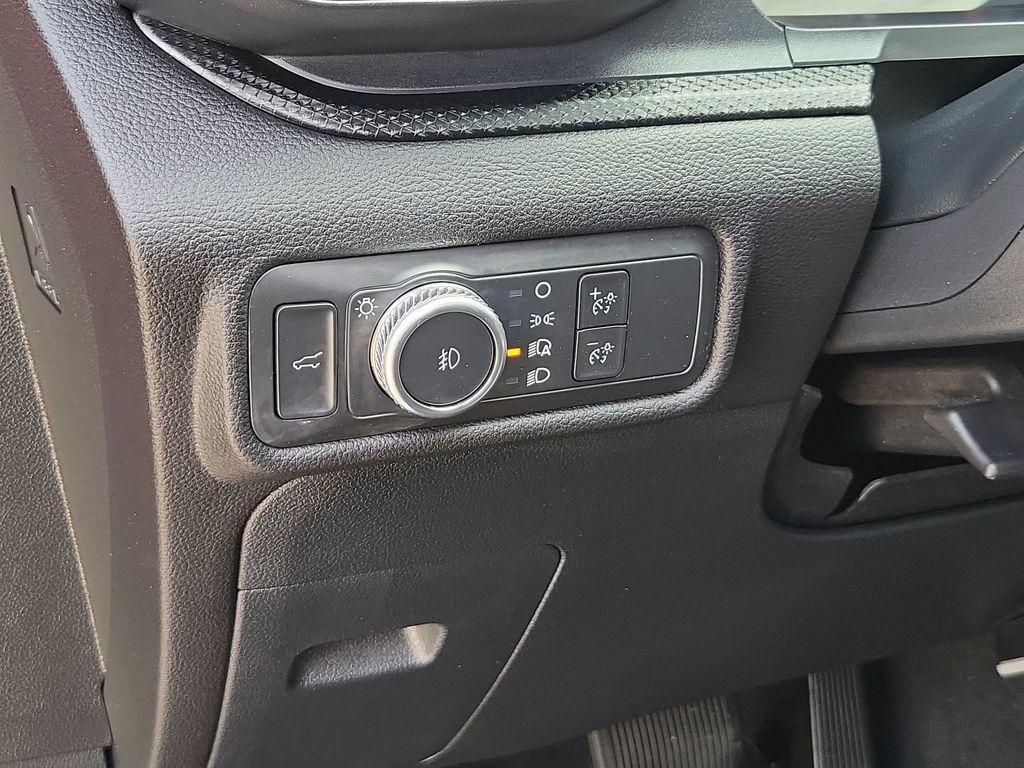 used 2022 Ford Explorer car, priced at $27,888