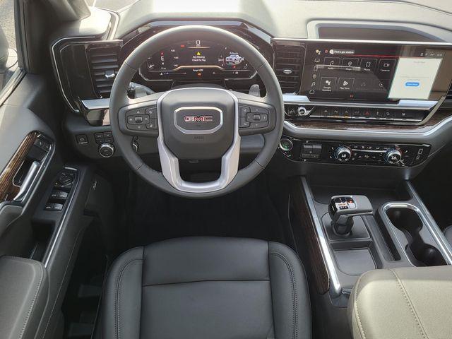 new 2025 GMC Sierra 1500 car, priced at $51,675