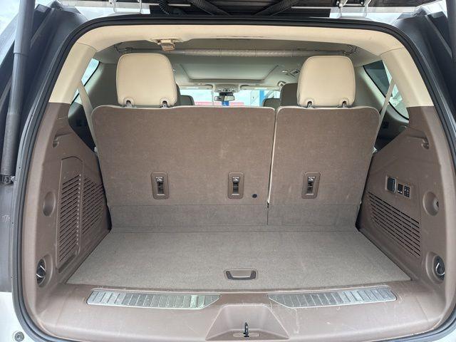 used 2023 GMC Yukon car