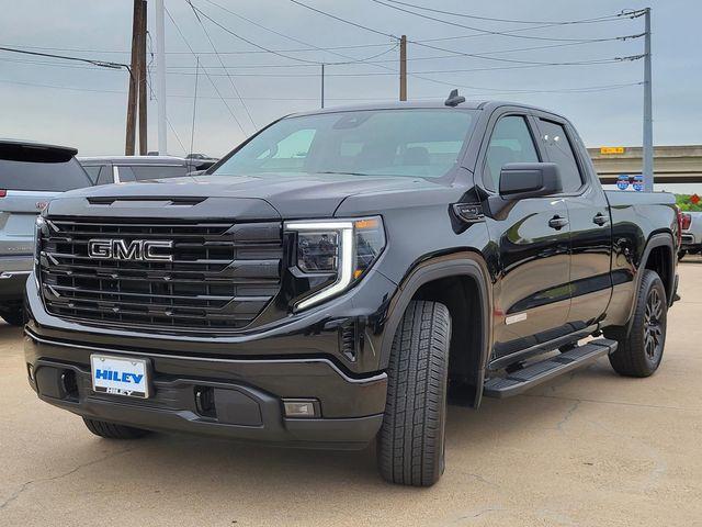 new 2025 GMC Sierra 1500 car, priced at $42,825