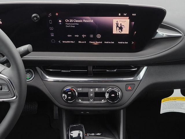 new 2025 Buick Envista car, priced at $22,280
