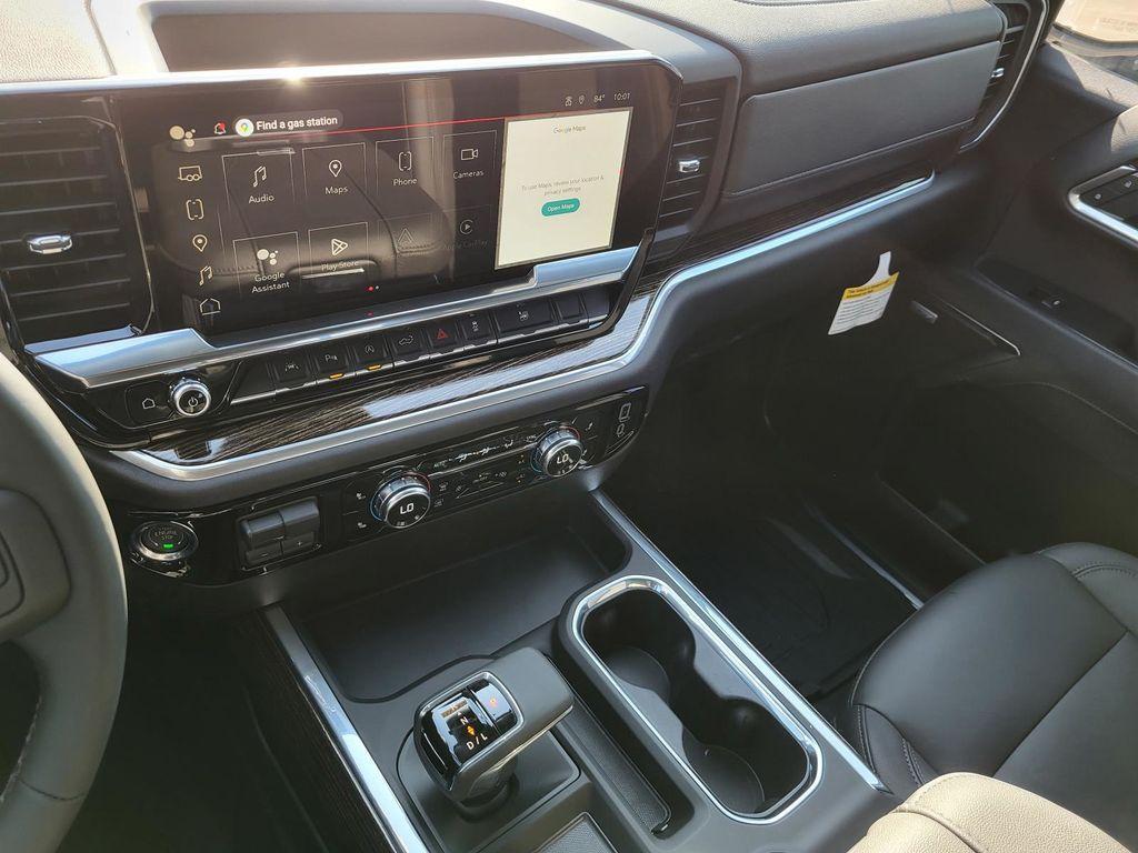 new 2026 GMC Sierra 1500 car, priced at $51,935