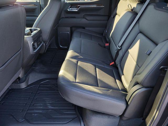 new 2025 GMC Sierra 1500 car, priced at $59,725