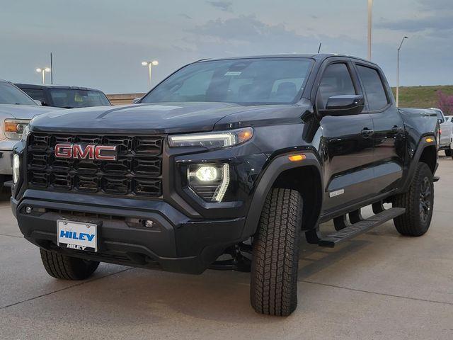 new 2025 GMC Canyon car, priced at $39,340