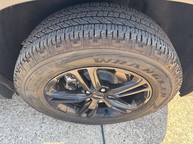 used 2022 GMC Terrain car, priced at $26,991