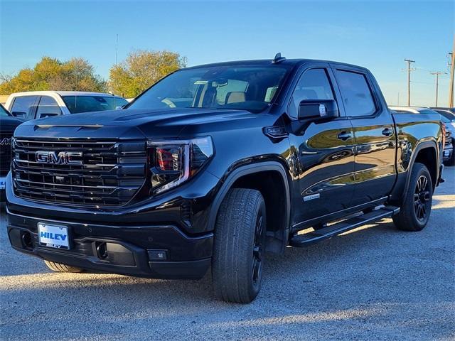 new 2025 GMC Sierra 1500 car, priced at $51,475