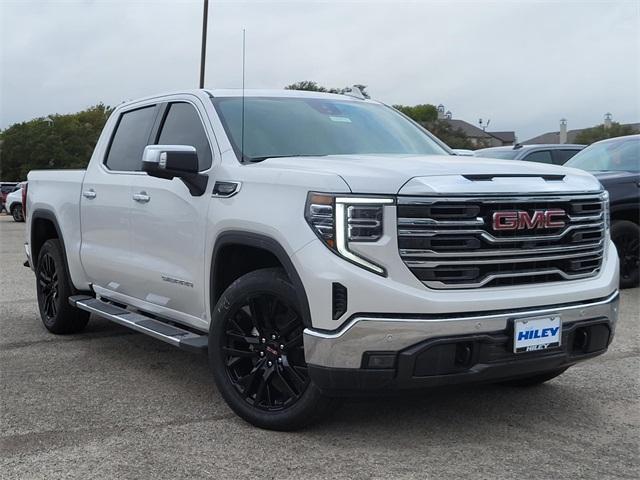 new 2025 GMC Sierra 1500 car, priced at $59,215