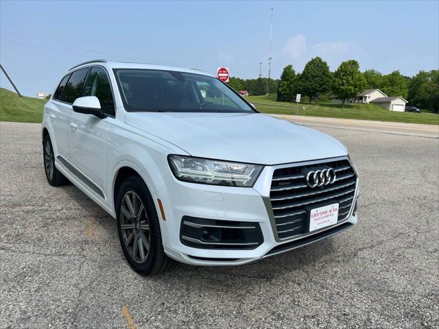 used 2018 Audi Q7 car, priced at $18,495