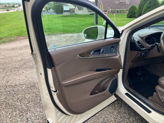 used 2016 Lincoln MKX car, priced at $12,995
