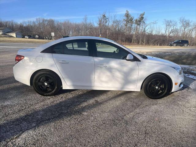 used 2015 Chevrolet Cruze car, priced at $6,495