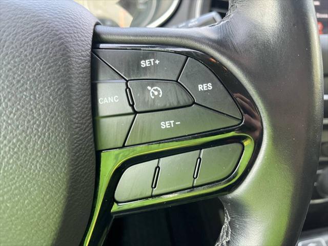 used 2020 Jeep Cherokee car, priced at $15,995