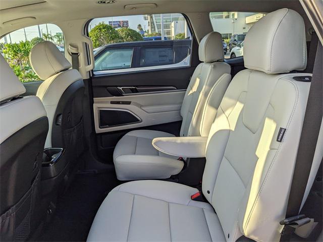 new 2025 Kia Telluride car, priced at $43,435