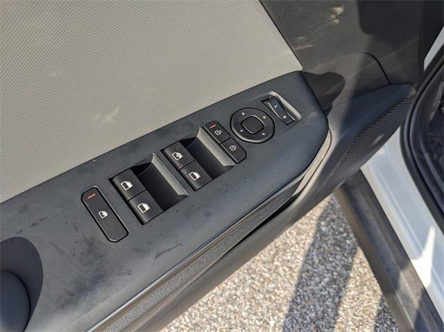new 2025 Kia K4 car, priced at $23,985